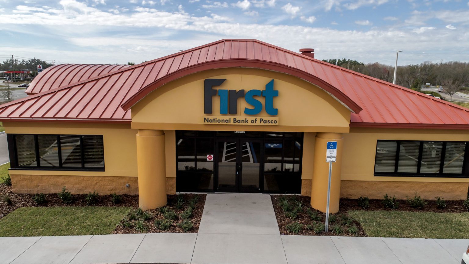 First-National-Bank-of-Pasco-Lutz-Florida-Andrew-Pavalis-1536x864